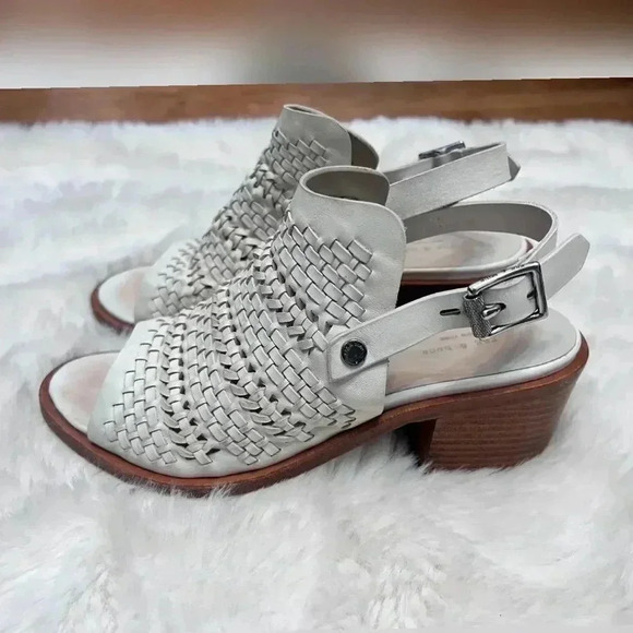 Rag & Bone Wyatt Mid
Heel Sandal In Ivory Woven - Picture 4 of 9